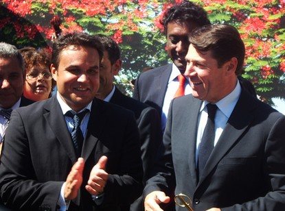 Nice Adopts the Colors of Réunion Island