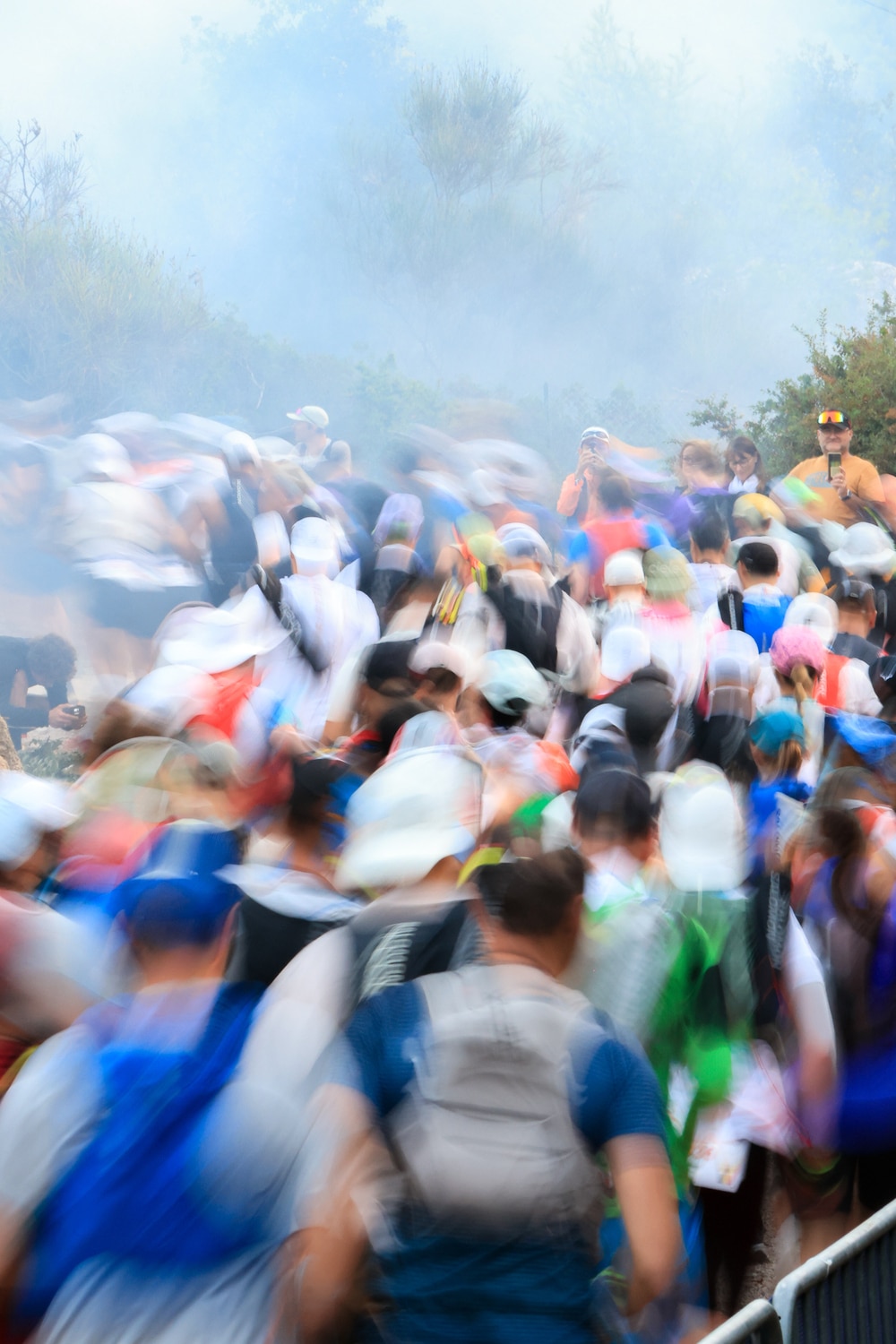 Several hundred people at the start of the 100k race of the UTMB Nice 2026.
